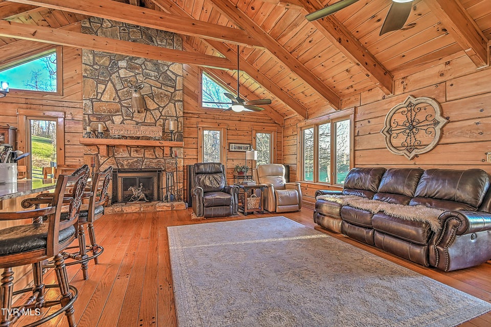 Photo #18: 415 Beidleman Road