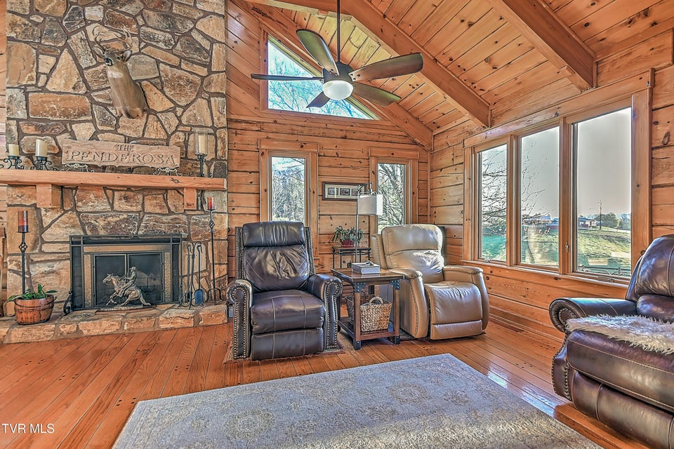 Photo #20: 415 Beidleman Road