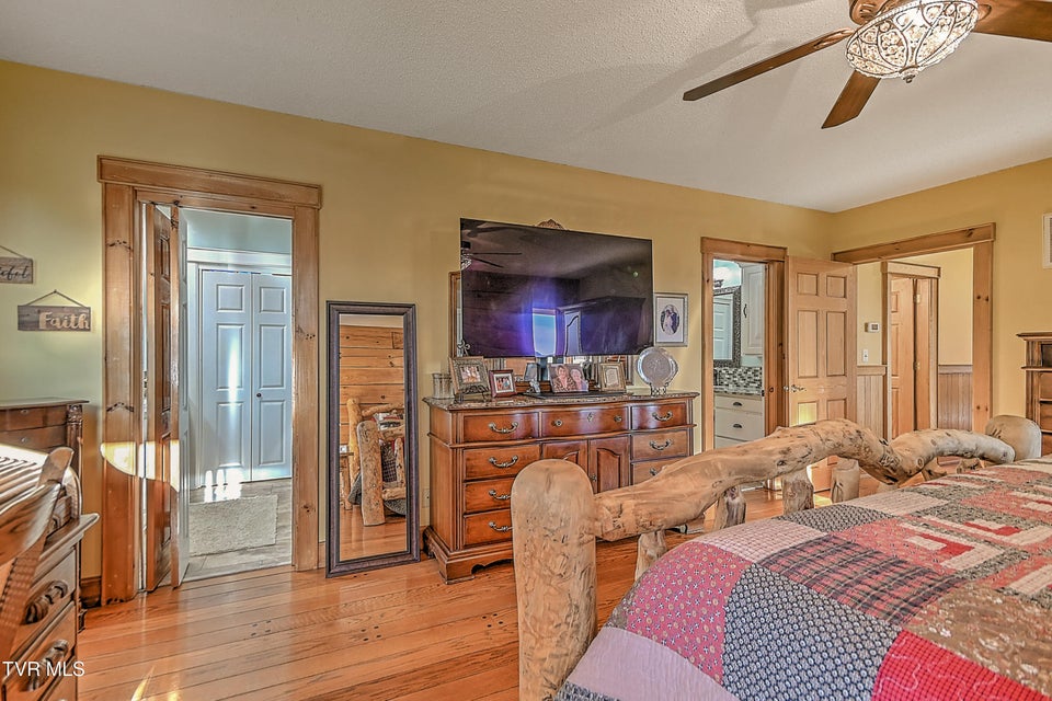 Photo #33: 415 Beidleman Road