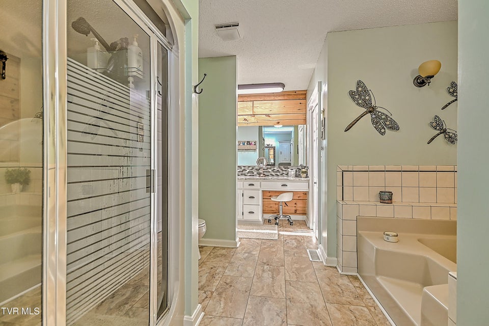 Photo #34: 415 Beidleman Road