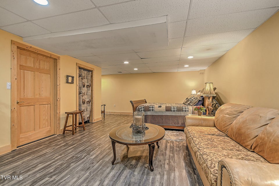 Photo #48: 415 Beidleman Road