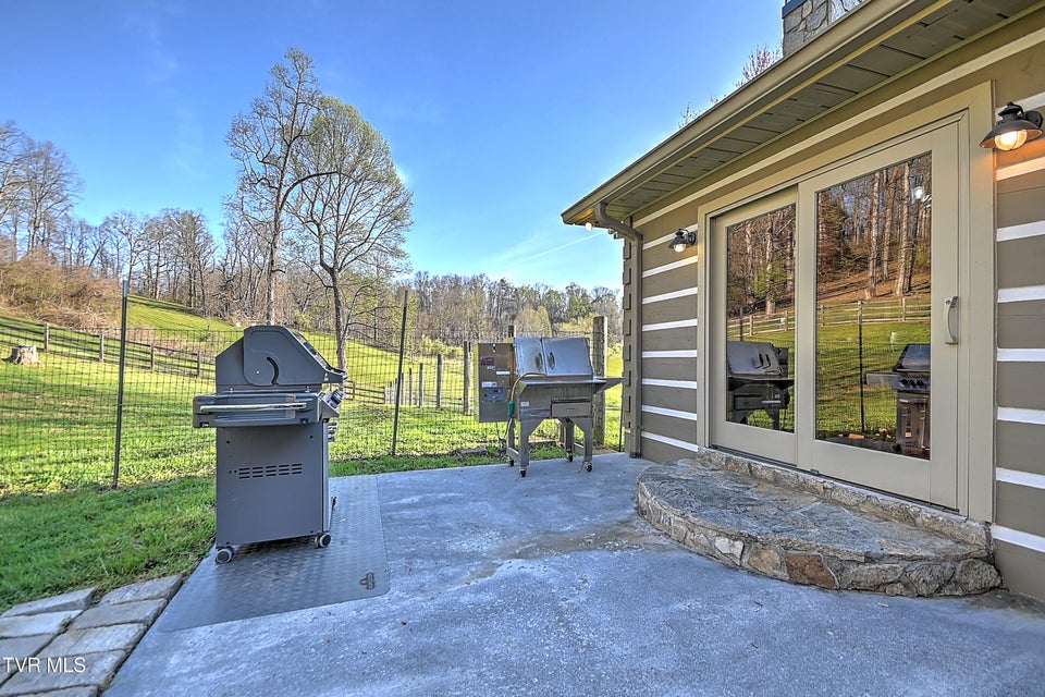 Photo #52: 415 Beidleman Road