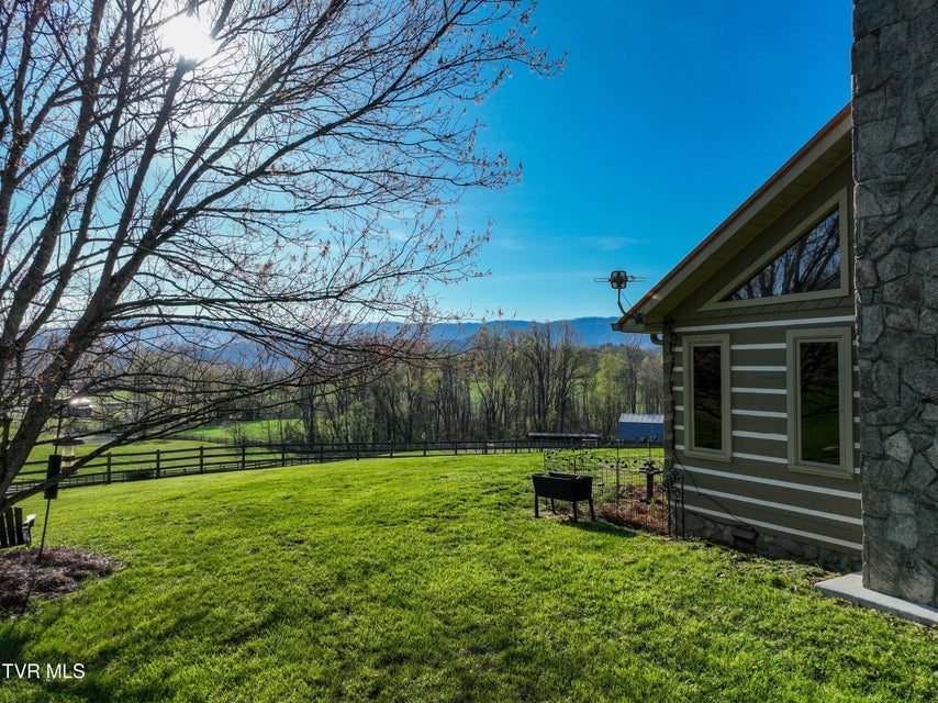 Photo #54: 415 Beidleman Road