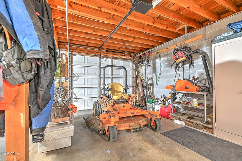 Photo #57: 415 Beidleman Road