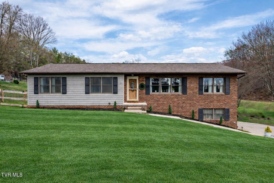 Photo #2: 1201 Bermuda Drive