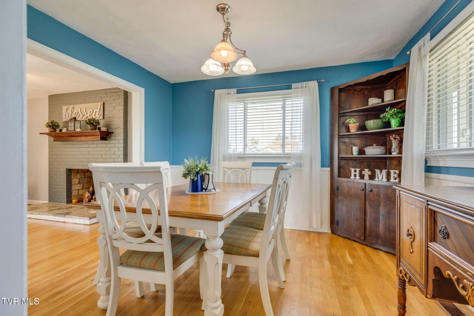 Photo #12: 125 Meadow Wood Drive