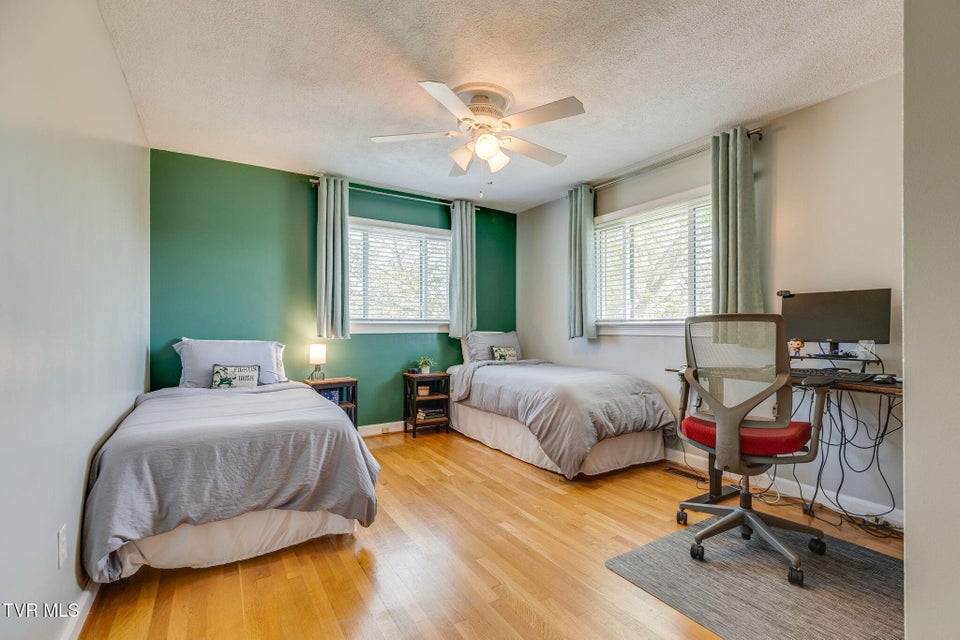 Photo #21: 125 Meadow Wood Drive