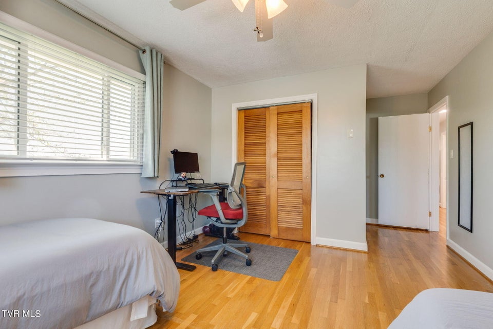 Photo #22: 125 Meadow Wood Drive