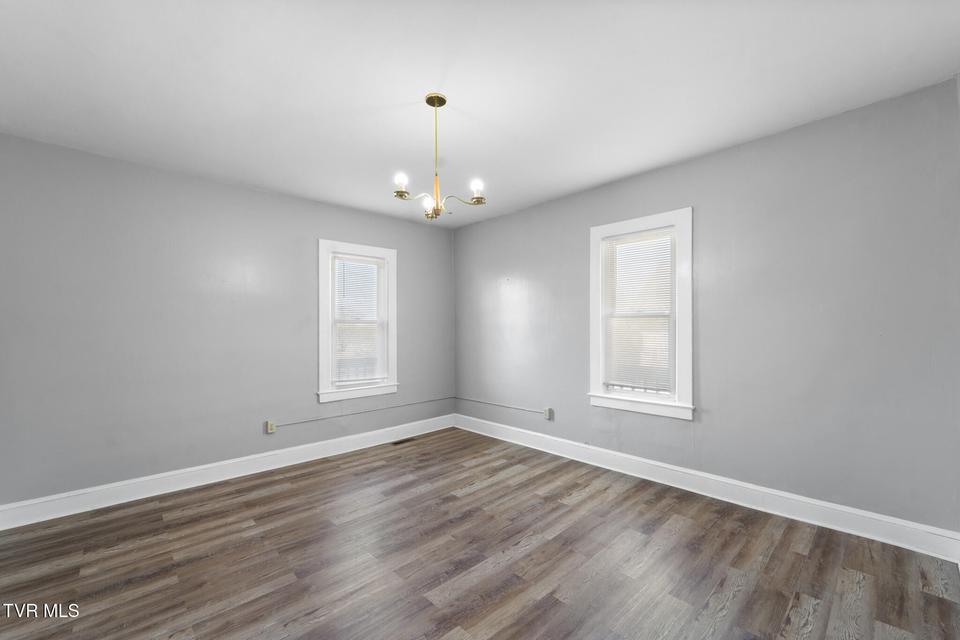 Photo #7: 615 Buckner Street