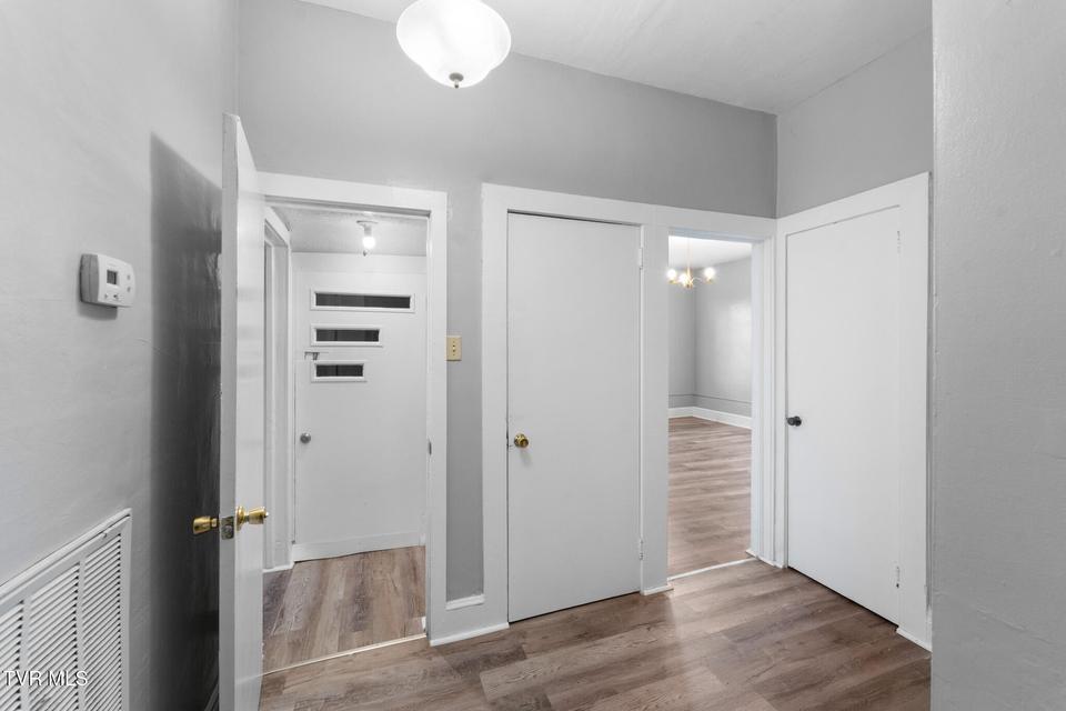 Photo #18: 615 Buckner Street