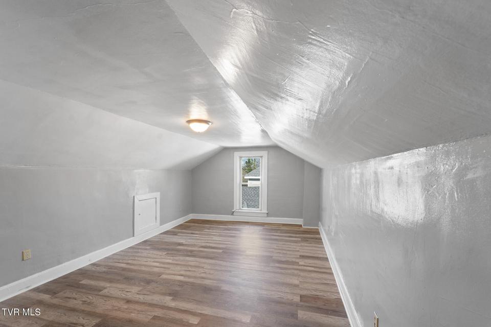 Photo #22: 615 Buckner Street