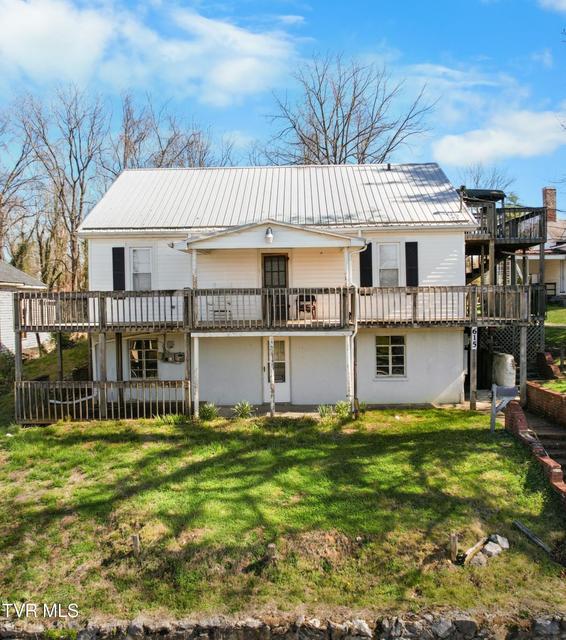 Photo #29: 615 Buckner Street