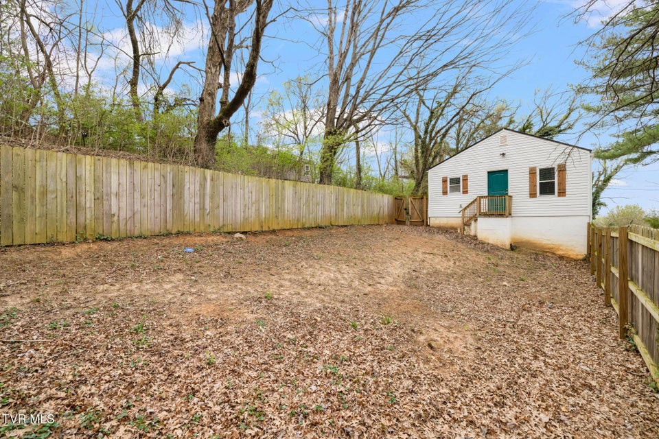 Photo #26: 3806 Bonita Street