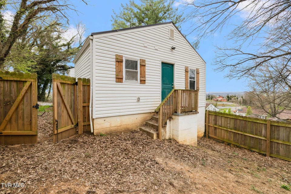 Photo #23: 3806 Bonita Street