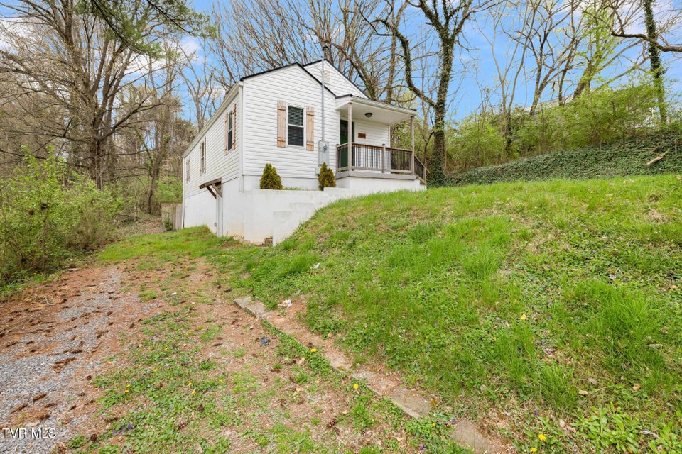 Photo #30: 3806 Bonita Street