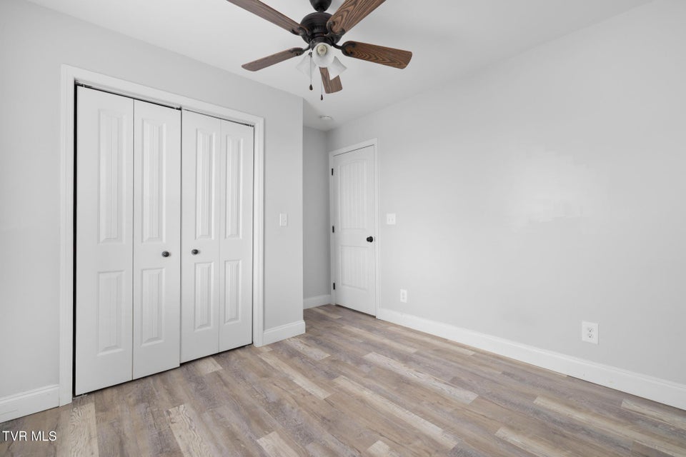 Photo #16: 3806 Bonita Street