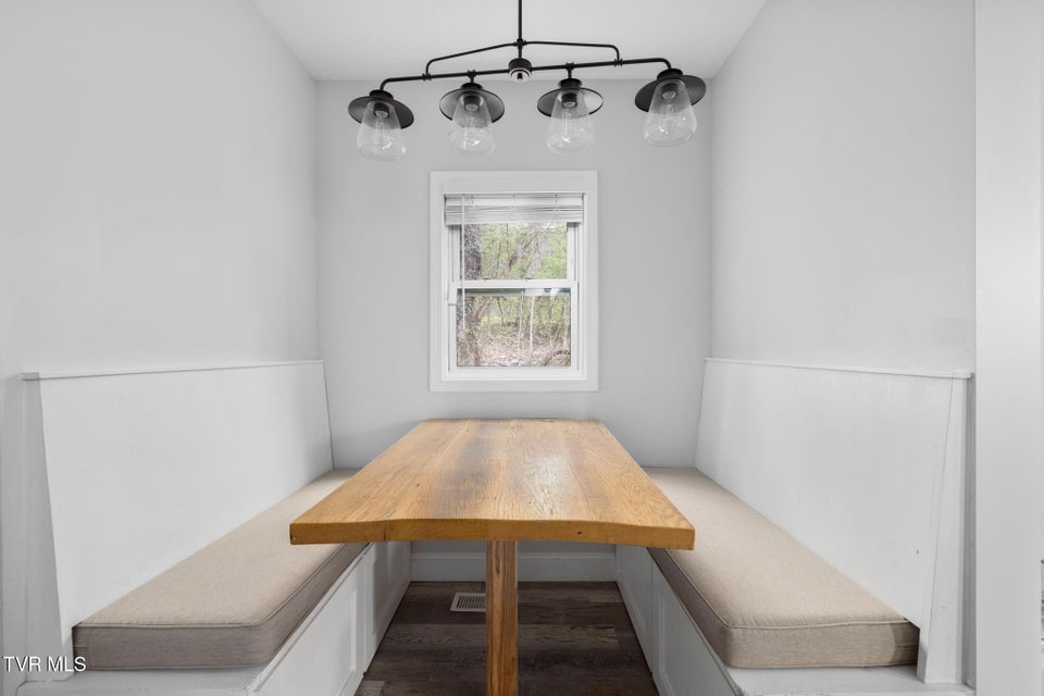 Photo #11: 3806 Bonita Street