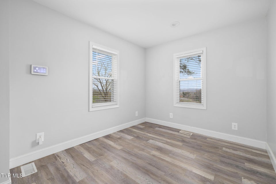 Photo #4: 3806 Bonita Street