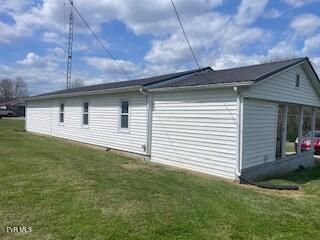 Photo #7: 831 Old Hwy 11 W 