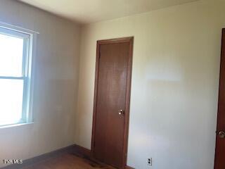 Photo #17: 831 Old Hwy 11 W 