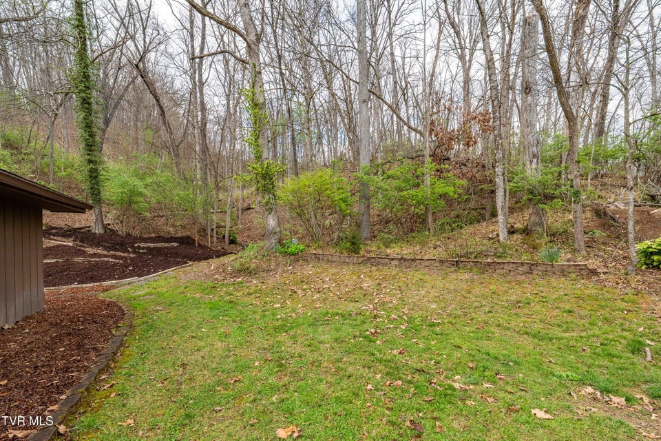 Photo #15: 102 Tracy Lane