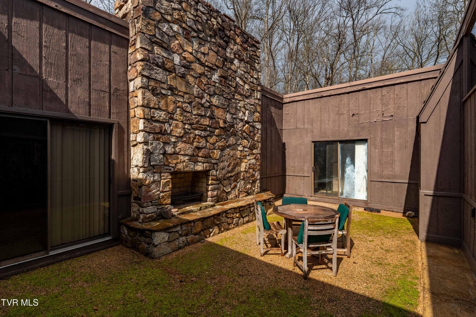 Photo #50: 102 Tracy Lane