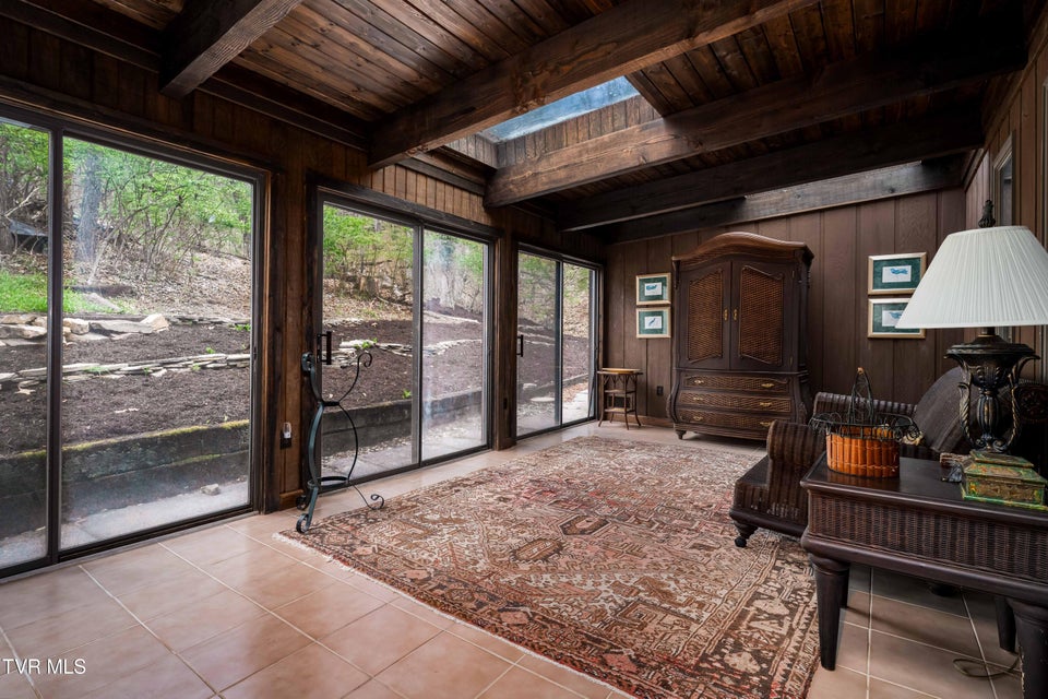 Photo #65: 102 Tracy Lane