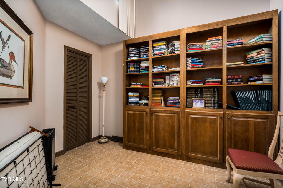 Photo #68: 102 Tracy Lane