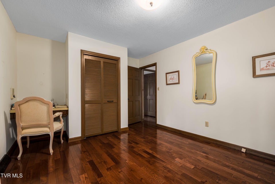 Photo #41: 102 Tracy Lane