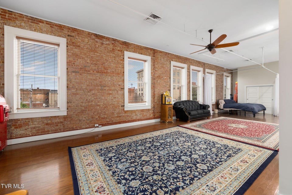 Photo #7: 116 Tipton Street