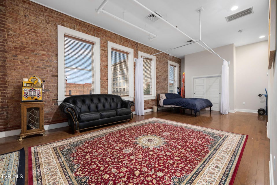 Photo #15: 116 Tipton Street