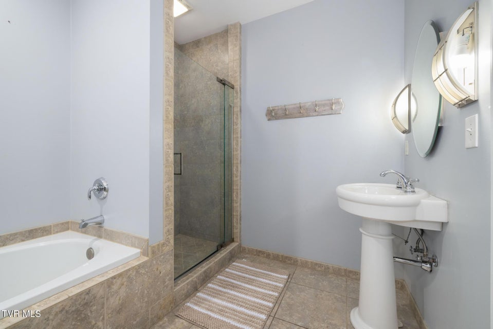 Photo #20: 116 Tipton Street