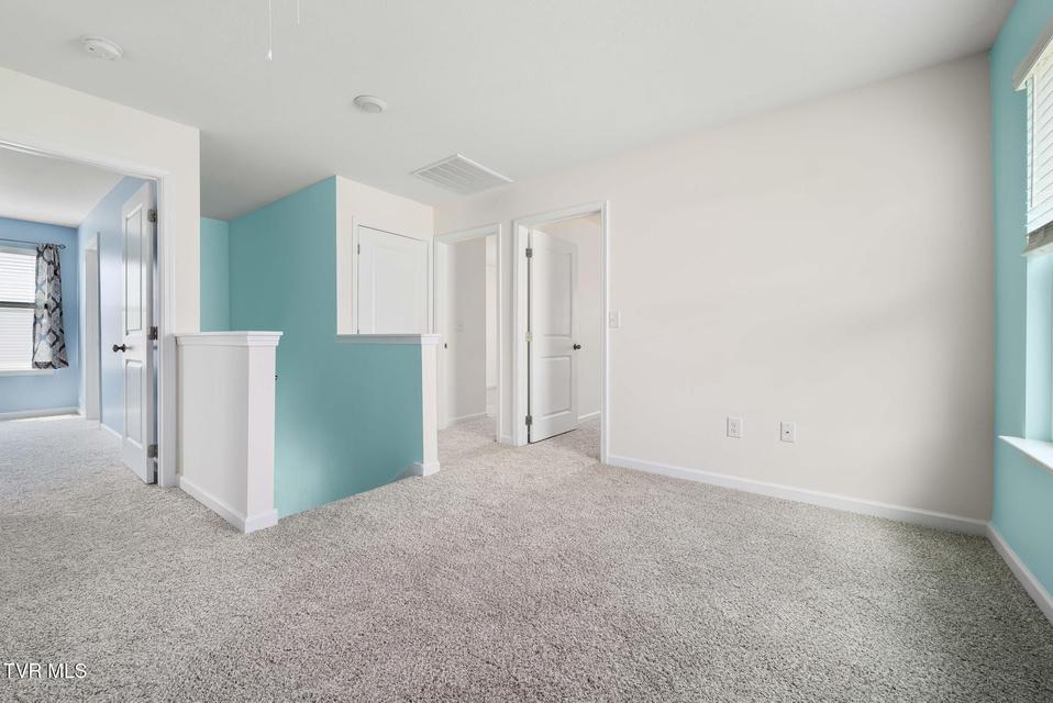 Photo #15: 859 Barley Loop