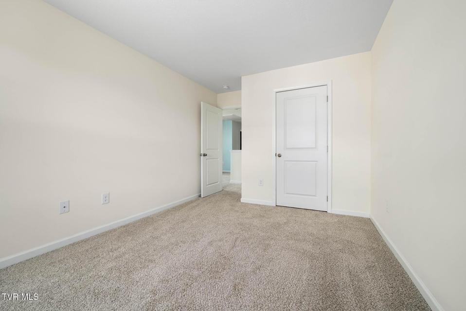 Photo #25: 859 Barley Loop