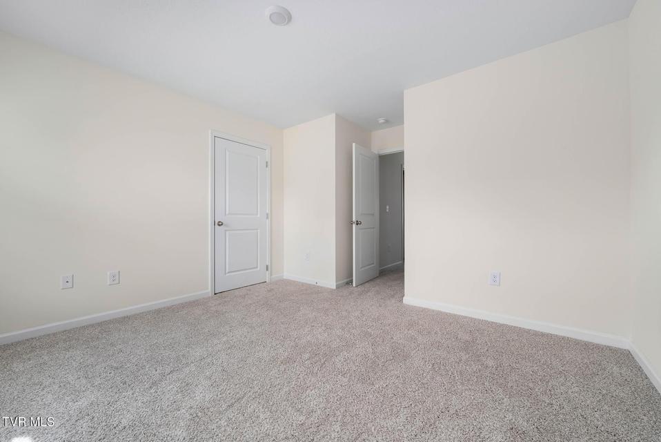 Photo #27: 859 Barley Loop