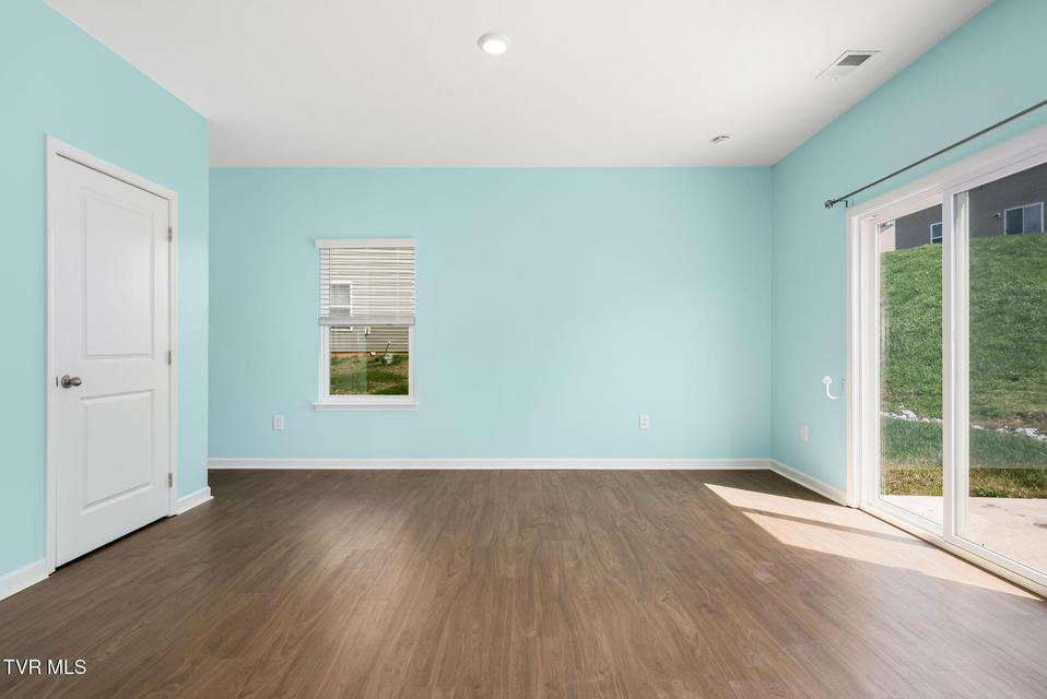 Photo #12: 859 Barley Loop