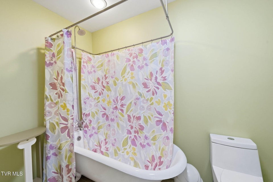 Photo #23: 419 Cove Creek Road