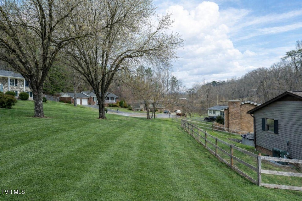 Photo #7: 1201 Bermuda Drive