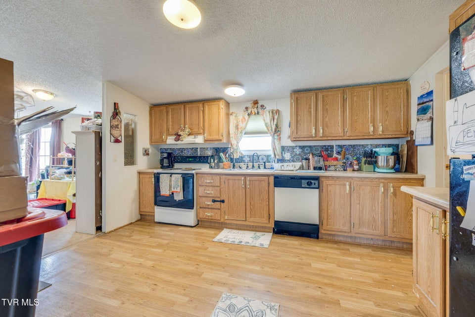 Photo #26: 475 Bill West Road