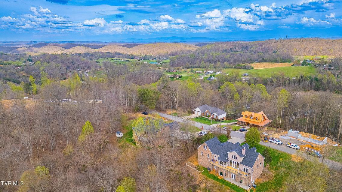 Photo #63: 512 Wood View Court