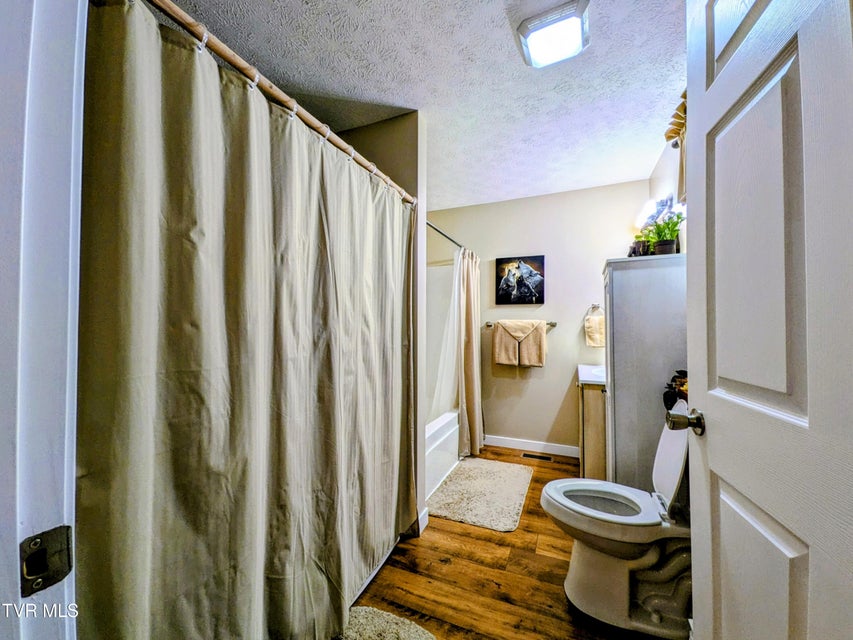 Photo #30: 1028 Park Blvd Circle