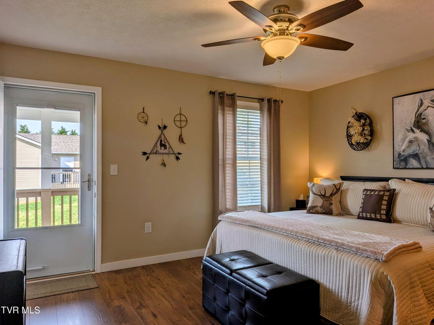 Photo #34: 1028 Park Blvd Circle