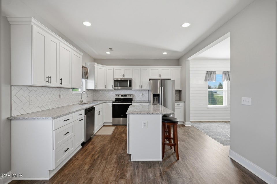 Photo #19: 1512 College Street