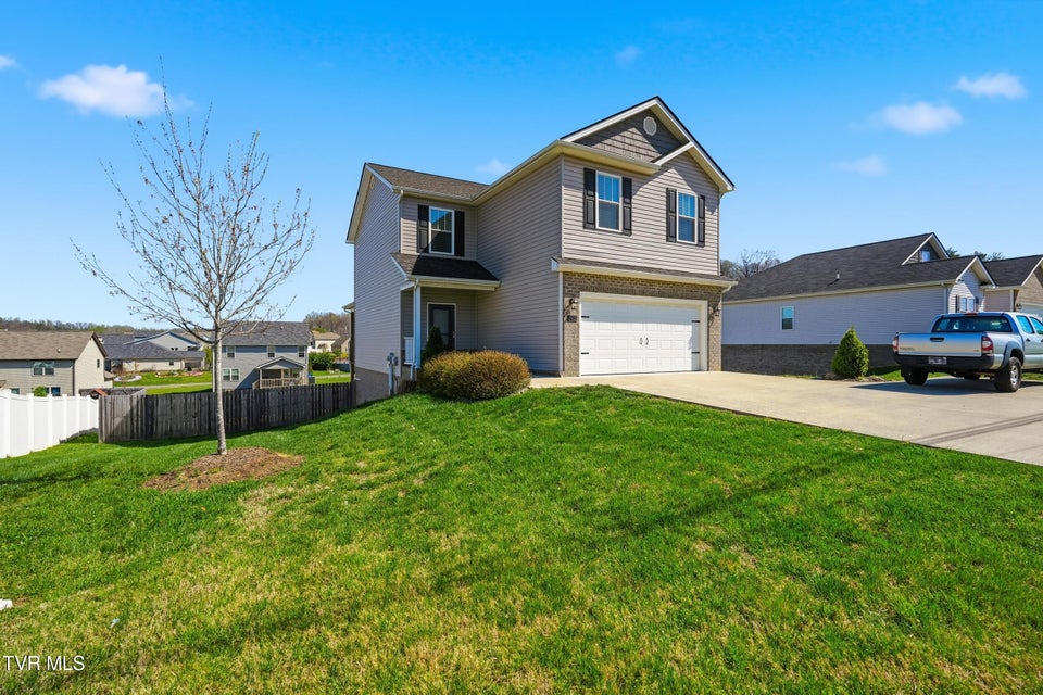 Photo #5: 1512 College Street