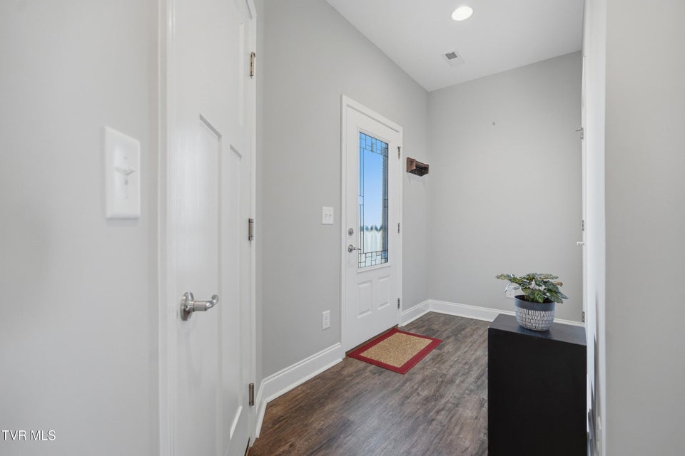 Photo #12: 1512 College Street