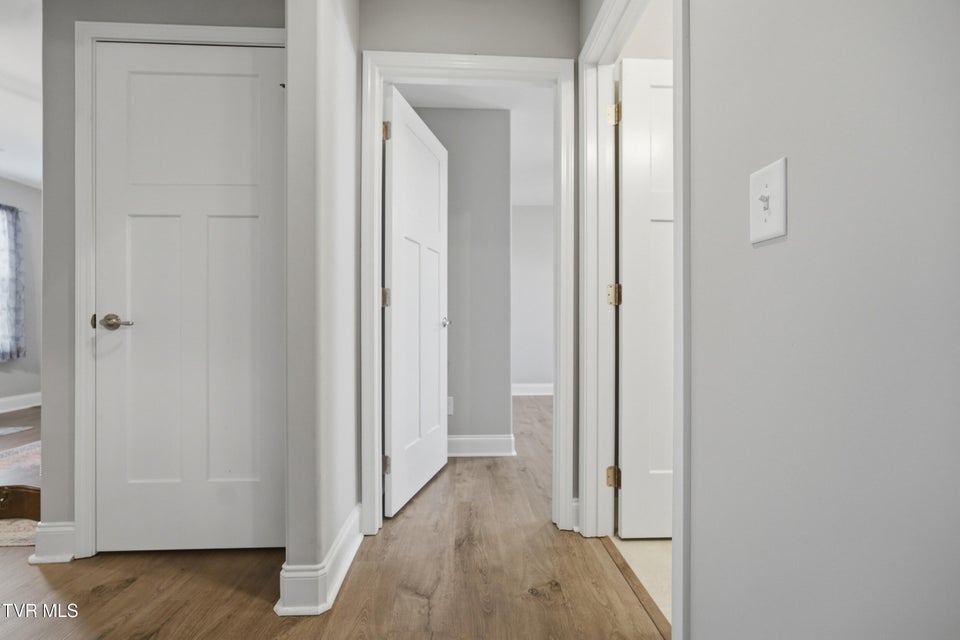 Photo #34: 1512 College Street