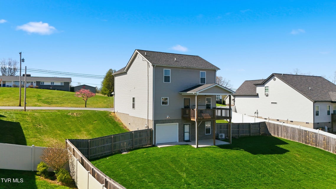 Photo #10: 1512 College Street