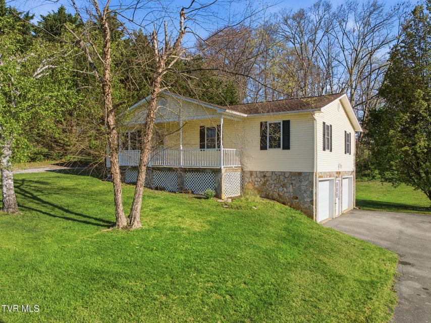 Photo #29: 230 Fairview Road