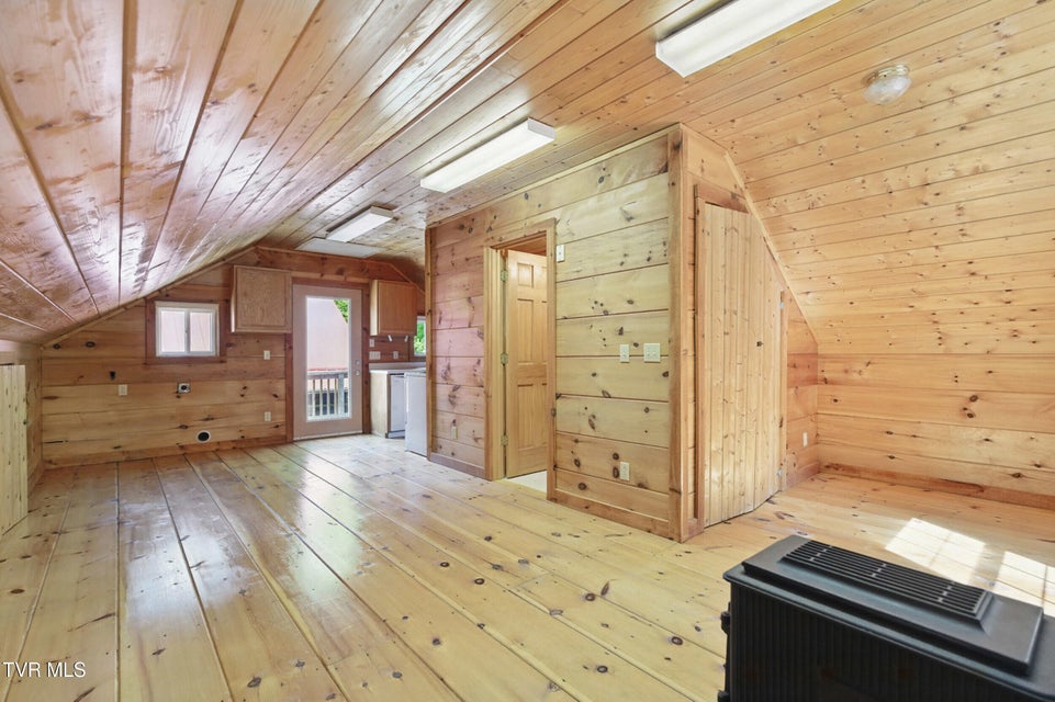 Photo #38: 2210 Norris Road