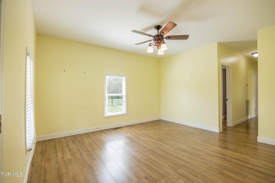 Photo #11: 2200 Sunnyside Road